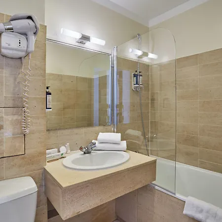 Beauquartier Montmartre 3*