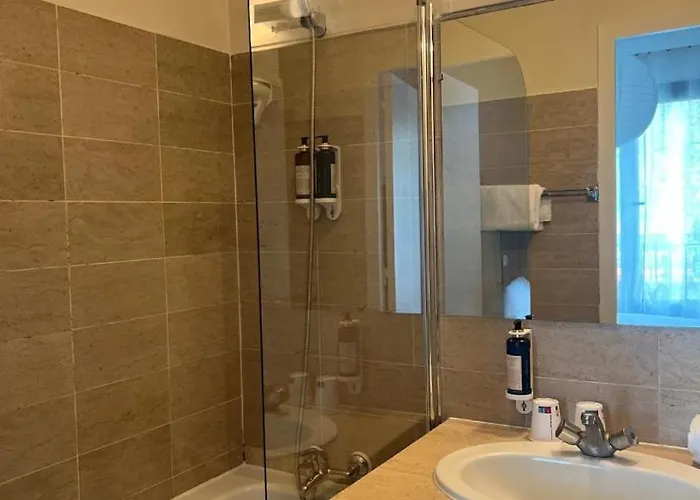 Beauquartier Montmartre מלון