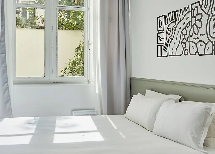 מלון Beauquartier Montmartre 3*