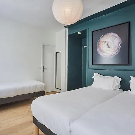 Hotel Beauquartier Montmartre Paris